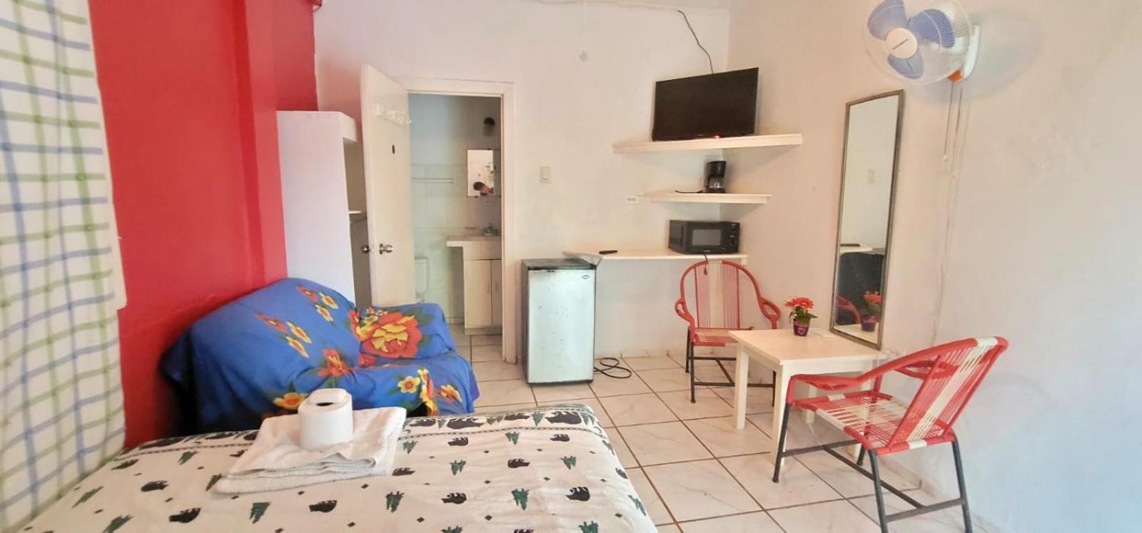 Hotel&Hostal Trinidad La Ceiba Exterior photo